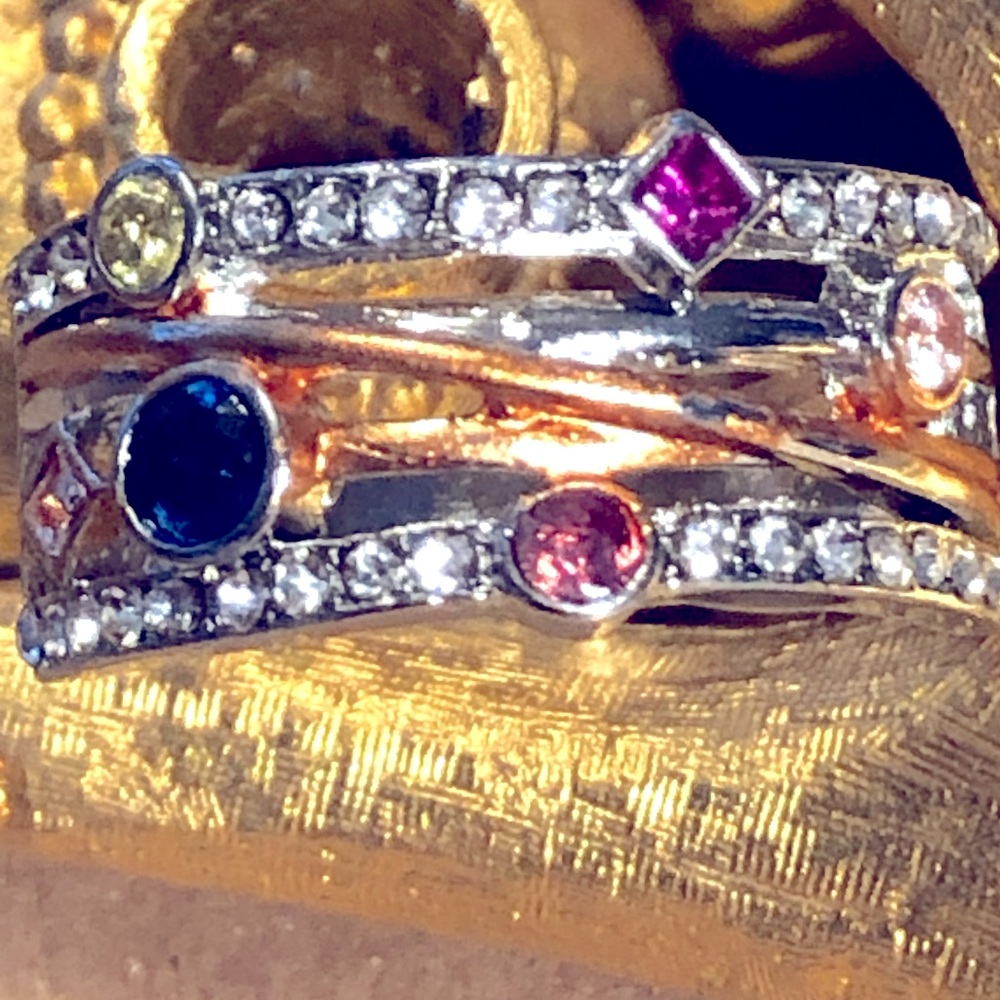 NWT 925 Silver Band 5 gemstones and crystals! Size 7